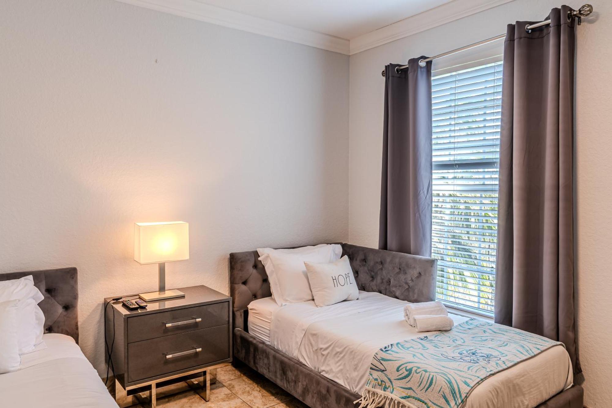 Apartment 3 Bedroom In Tuscana Resort , 15" From Disney Kissimmee Ngoại thất bức ảnh
